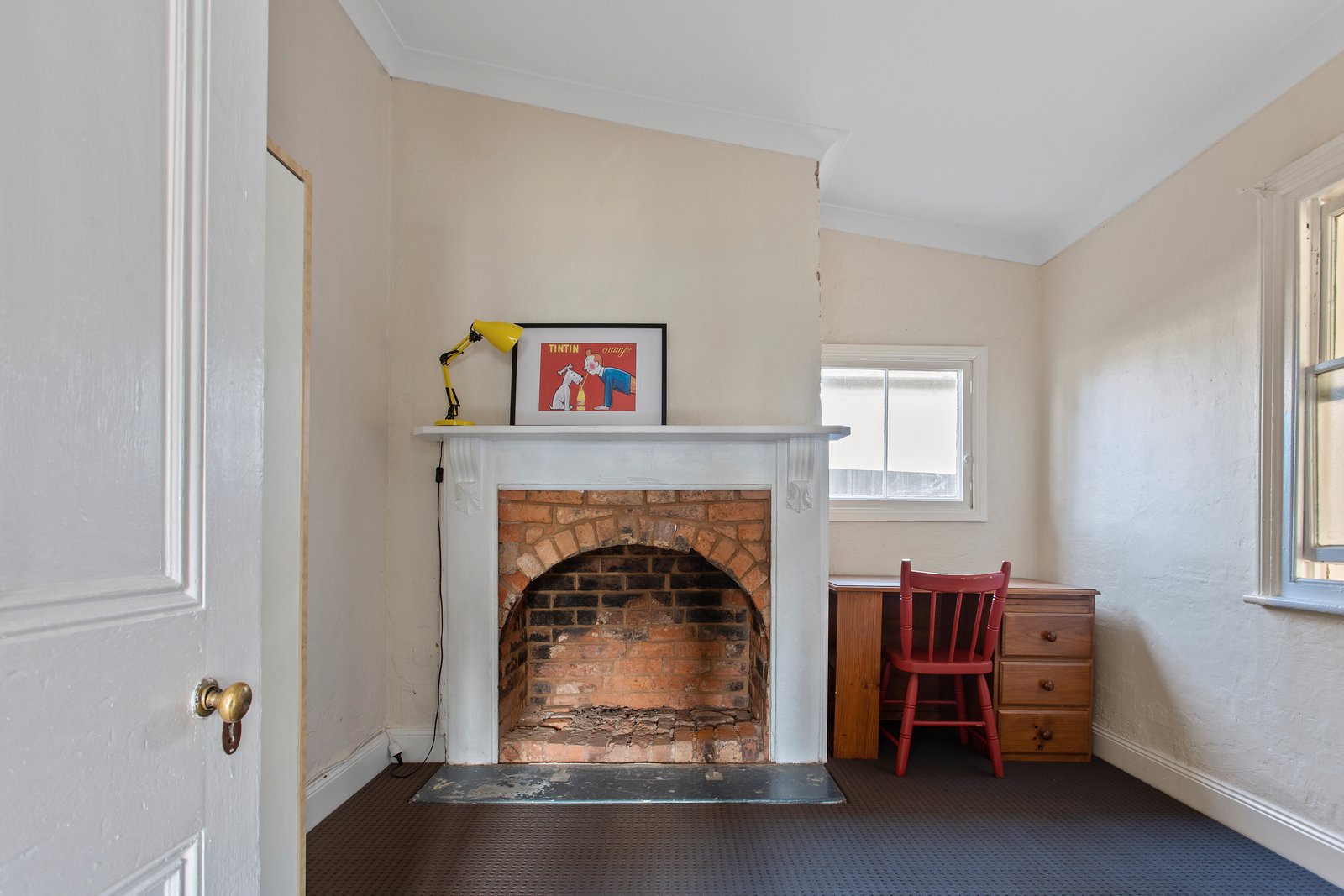 84 Neale Street KENNINGTON 9