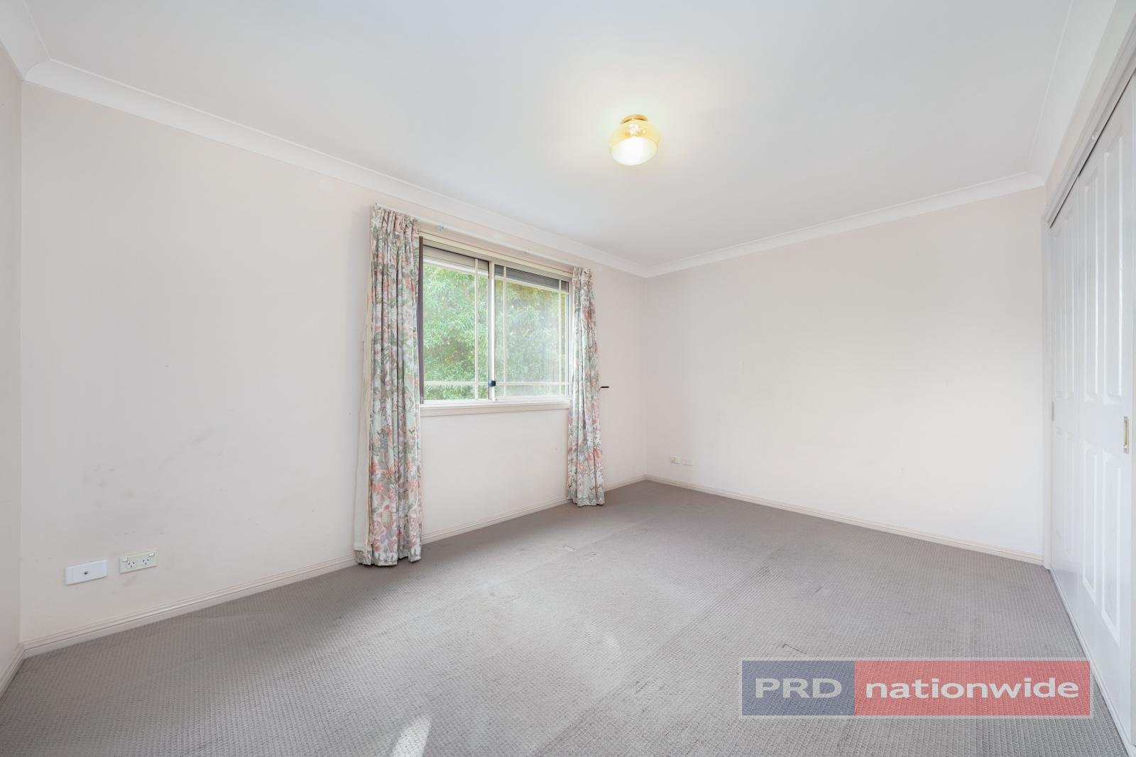 84 Park Road EAST HILLS 4