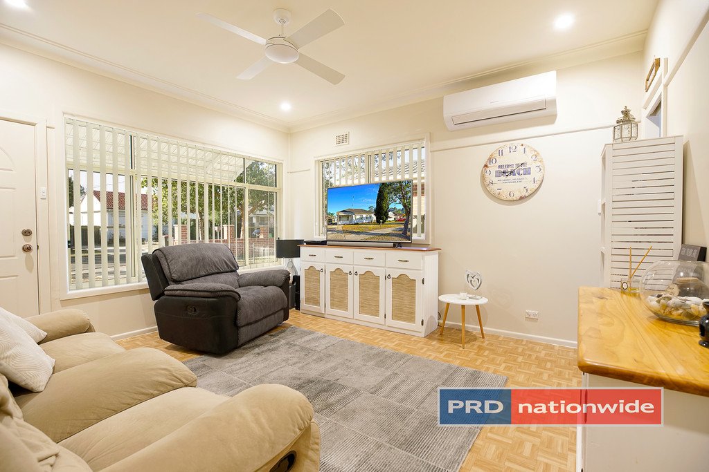 84 Penrose Crescent SOUTH PENRITH 2