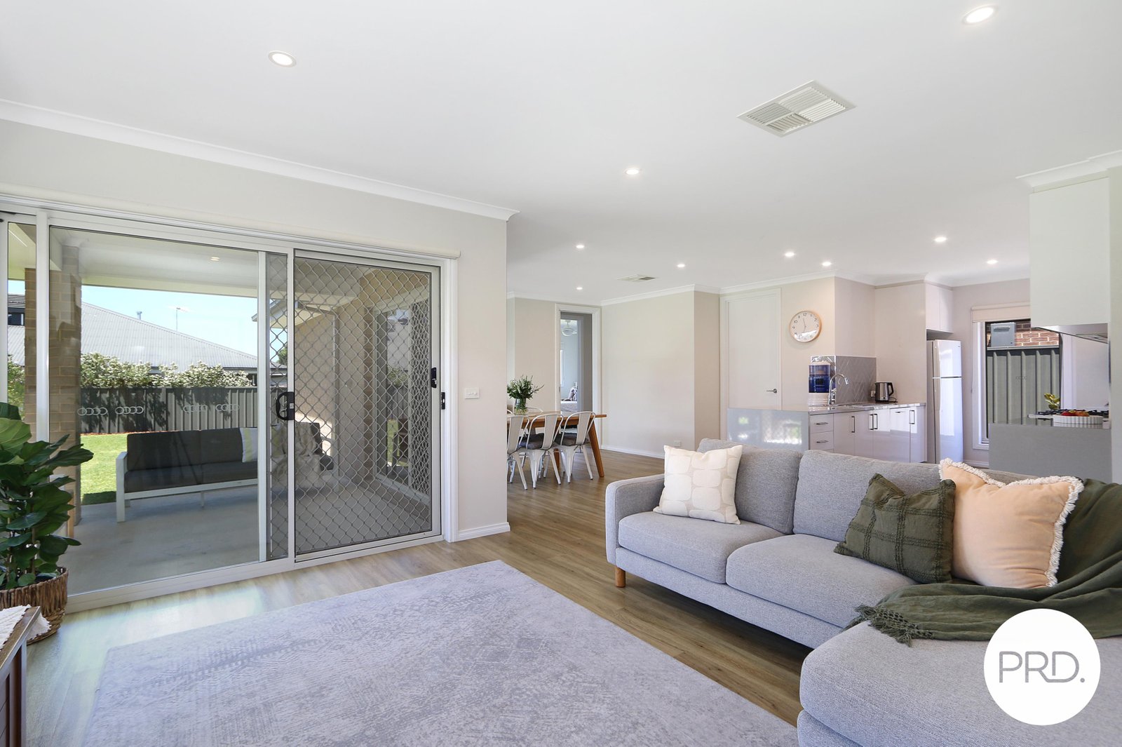 84 Riverboat Drive THURGOONA 7