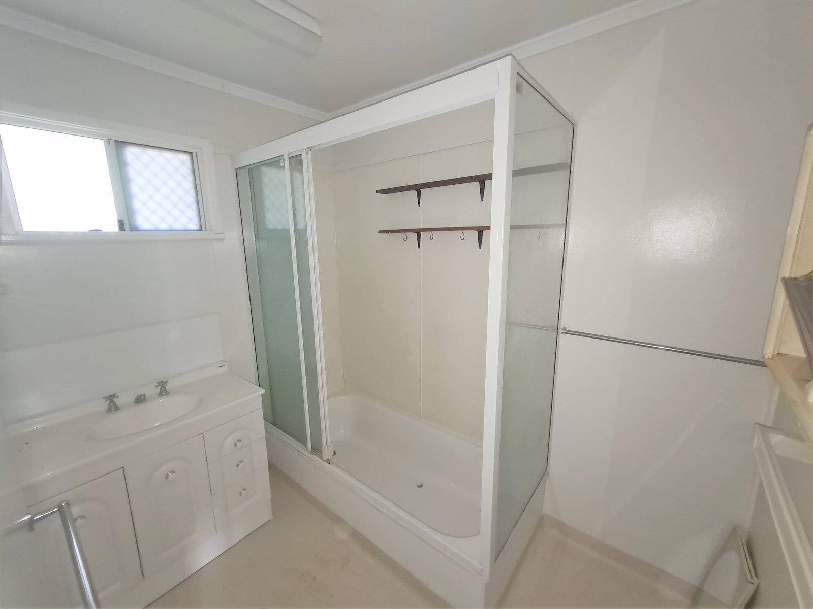 84 ROE Street MIRIAM VALE 16