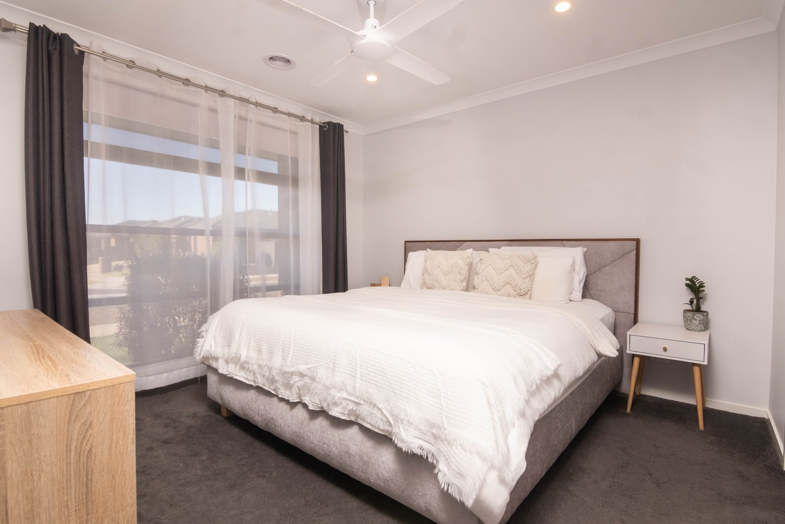 84 Settlers Drive KIALLA 4