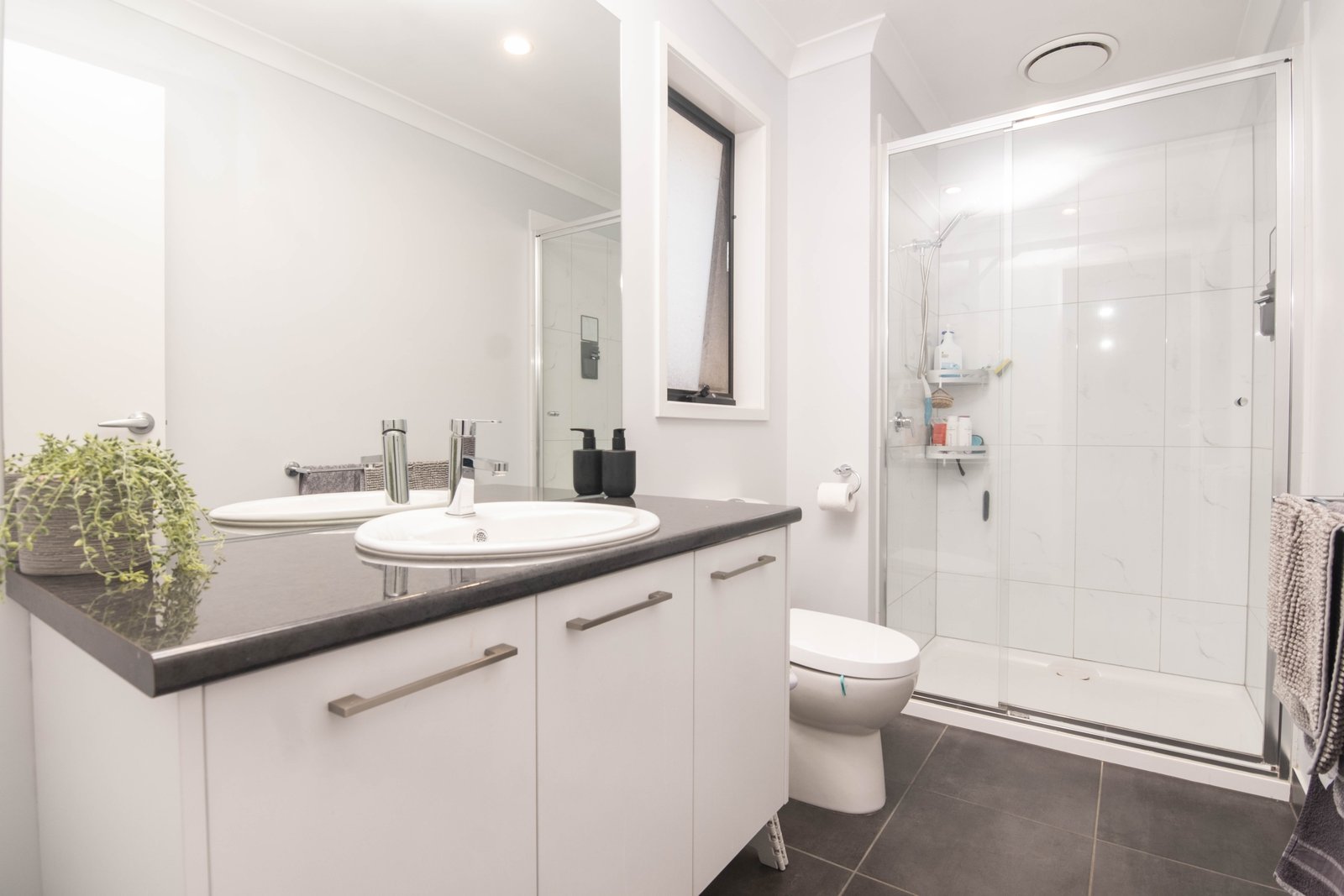 84 Settlers Drive KIALLA 5