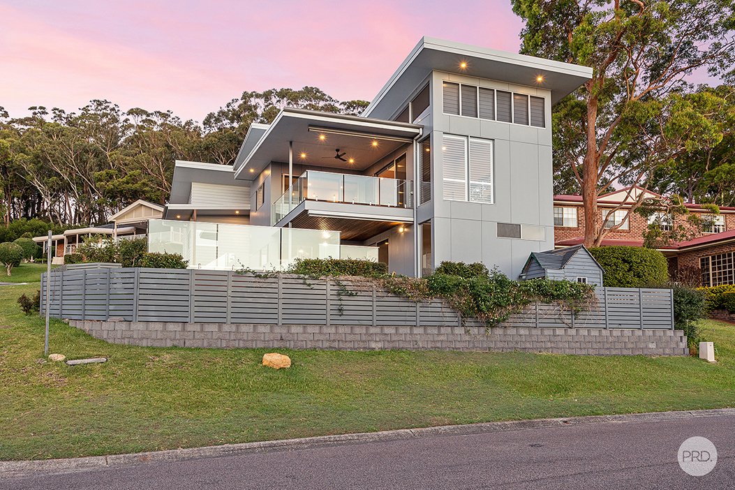 84 The Peninsula  CORLETTE 8