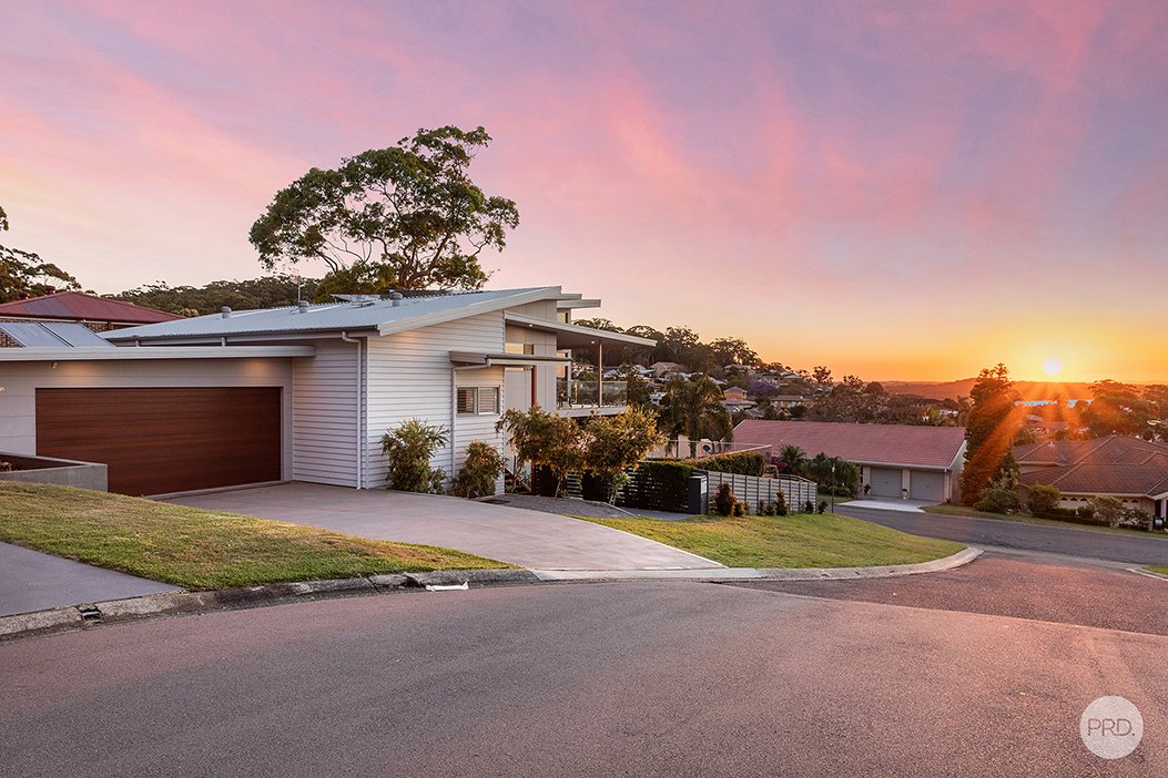 84 The Peninsula  CORLETTE 27