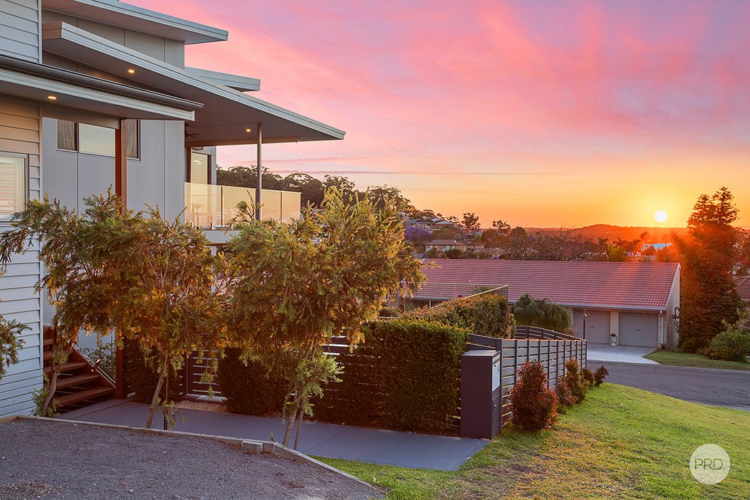 84 The Peninsula  CORLETTE 28