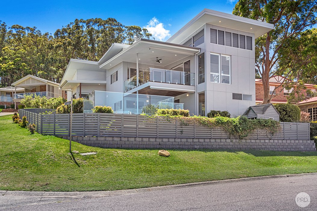 84 The Peninsula  CORLETTE 29