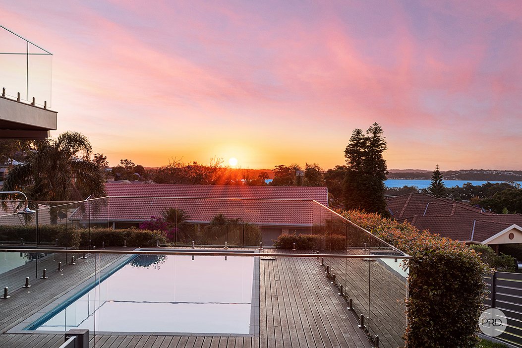 84 The Peninsula  CORLETTE 30