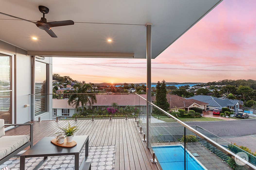 84 The Peninsula  CORLETTE 32