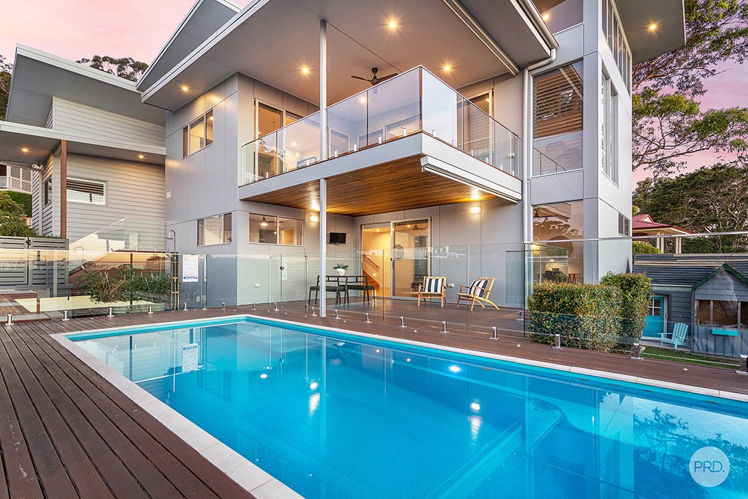 84 The Peninsula  CORLETTE 34