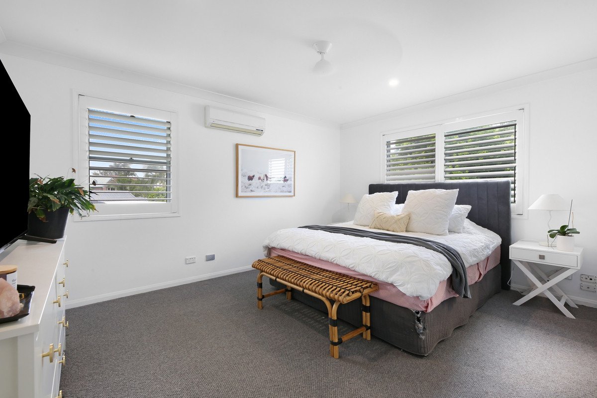 84 Verona Circuit Burleigh Waters 25
