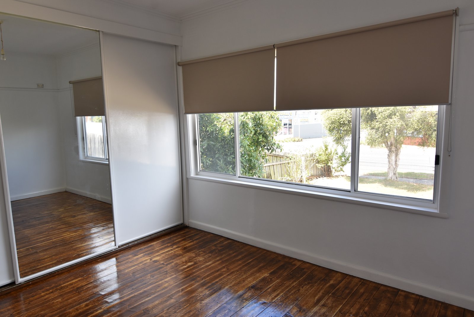 Gallery: 84 Vines Road