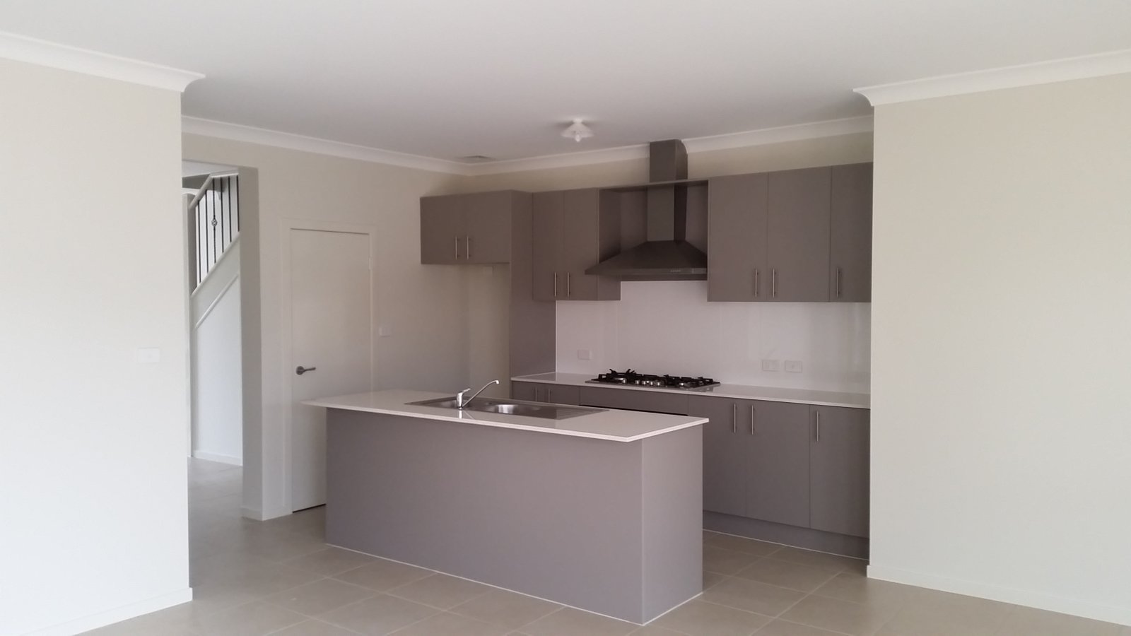 84 William Hart Crescent PENRITH 2