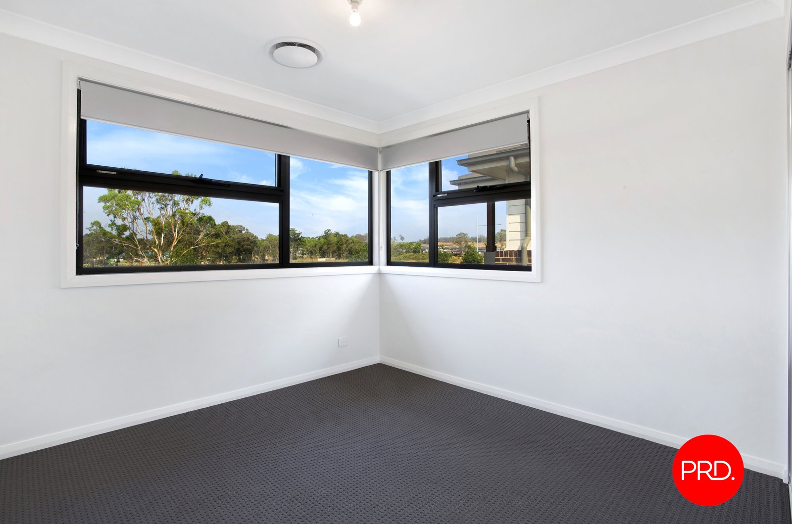 84 Willowdale Drive DENHAM COURT 11