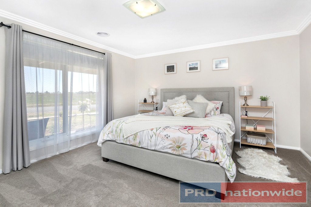 84 Windermere Way CARDIGAN VILLAGE 14