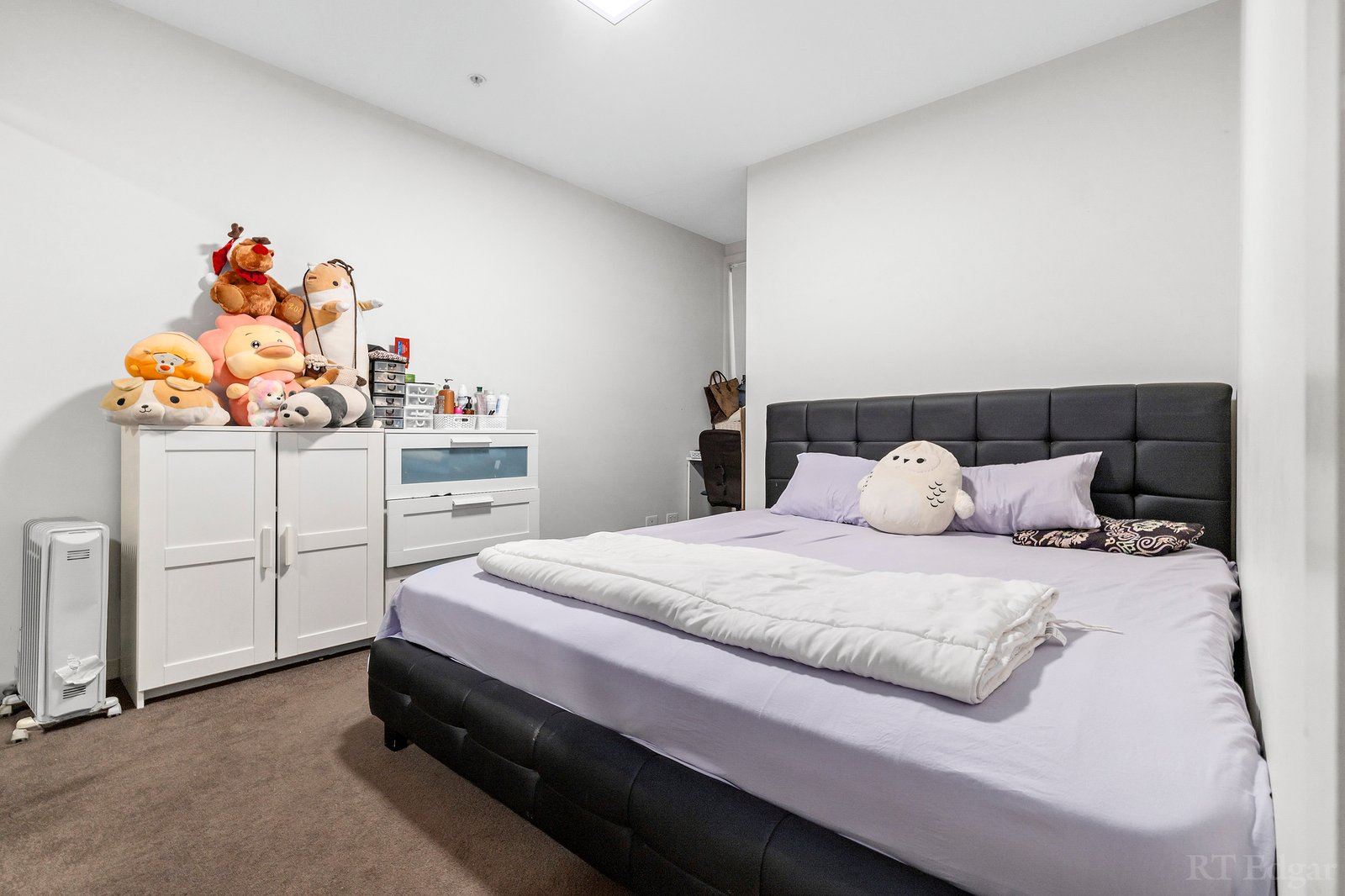 Real Estate and Property in 8/4 Yarra Bing Crescent, Burwood, VIC