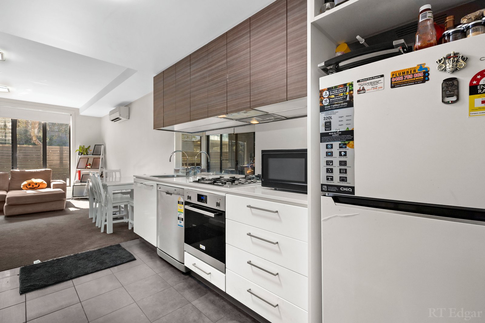 Real Estate and Property in 8/4 Yarra Bing Crescent, Burwood, VIC