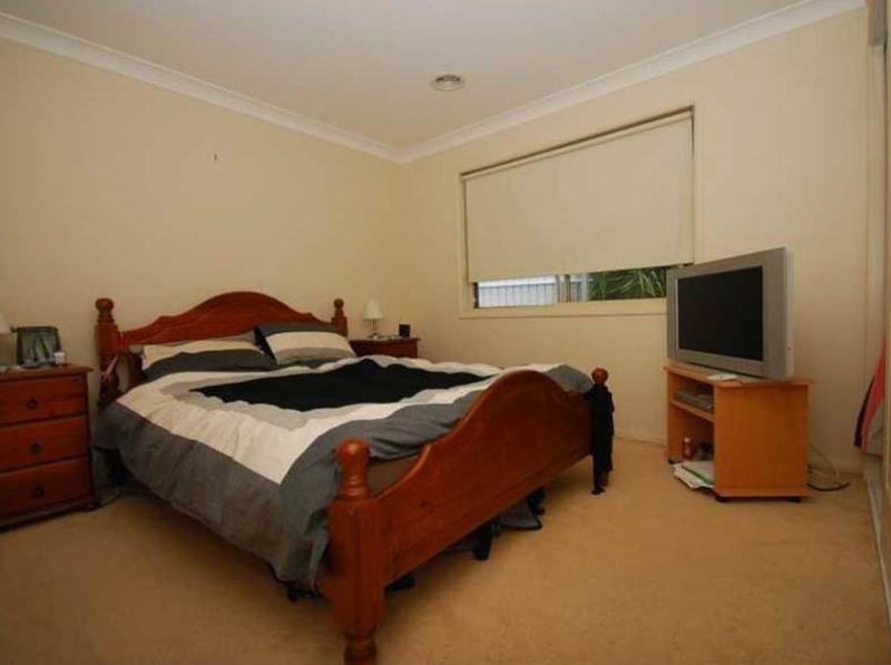 84 Yentoo Drive GLENFIELD PARK 4