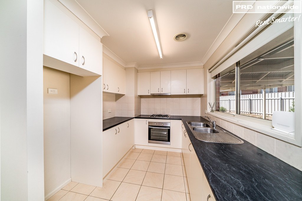 84 Yentoo Drive GLENFIELD PARK 3