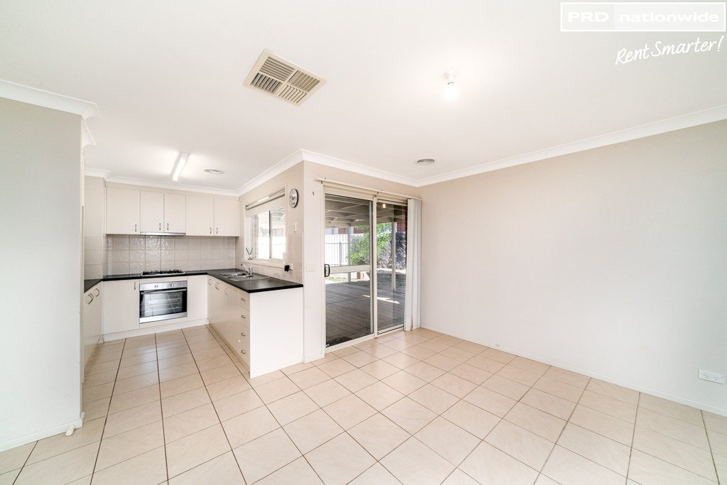 84 Yentoo Drive GLENFIELD PARK 4