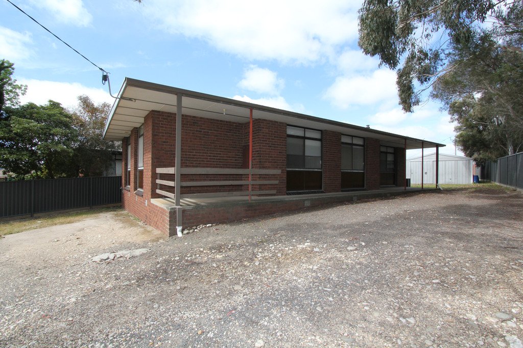 840 Chisholm Street BLACK HILL 2