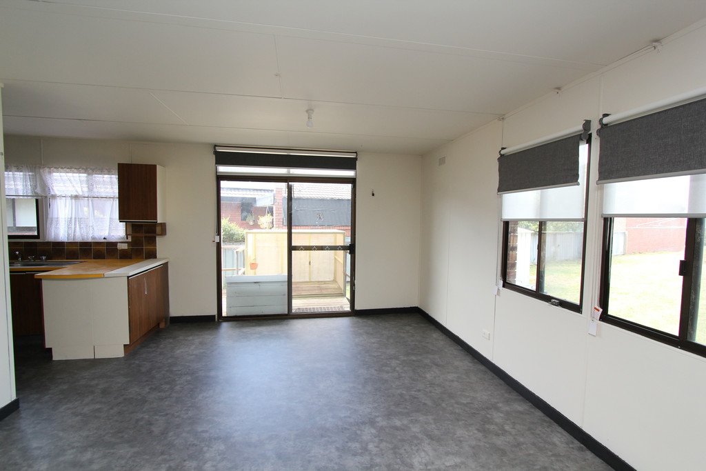 840 Chisholm Street BLACK HILL 4