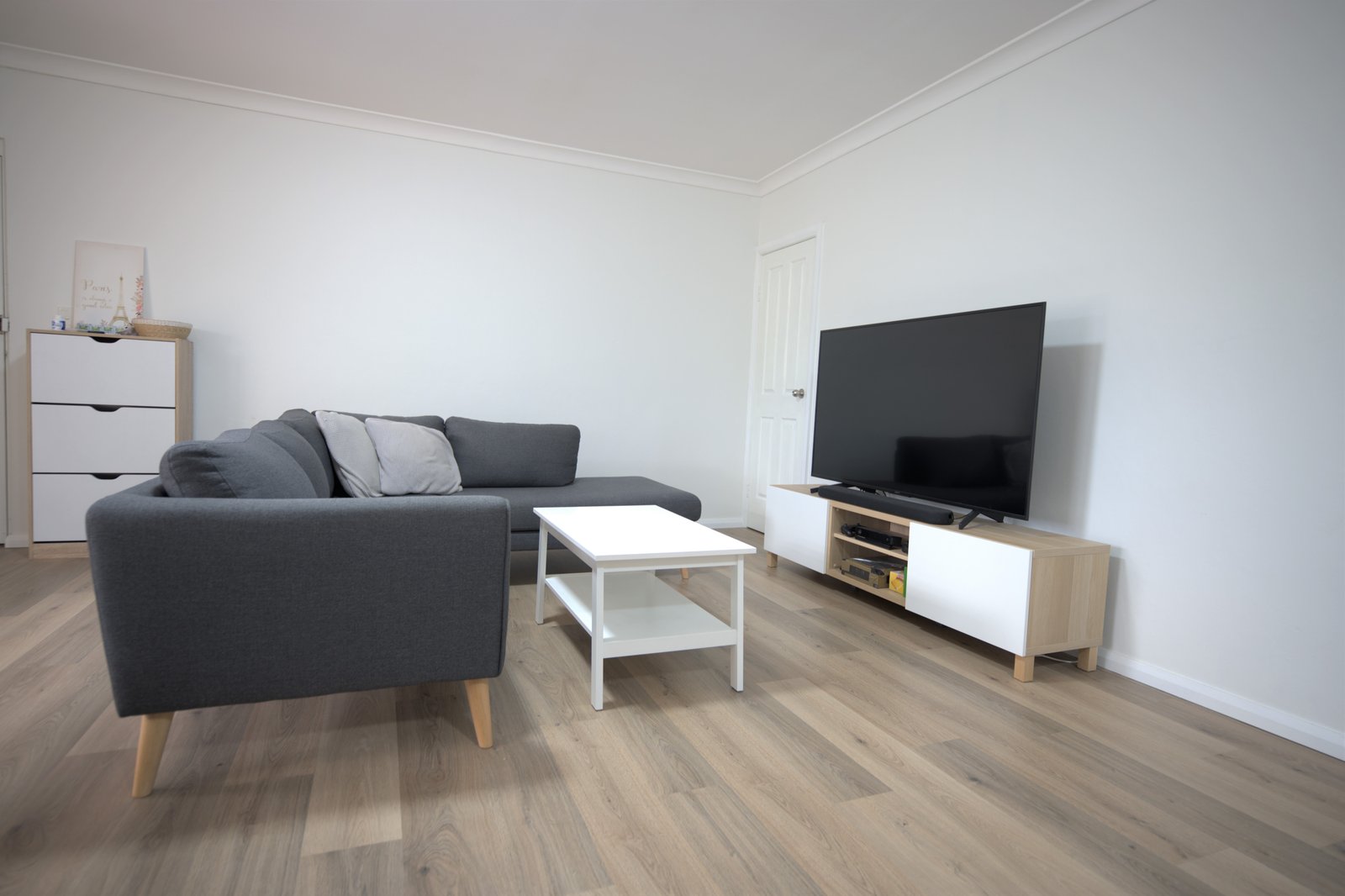 8/41-43 Hampden Street BEVERLY HILLS 3