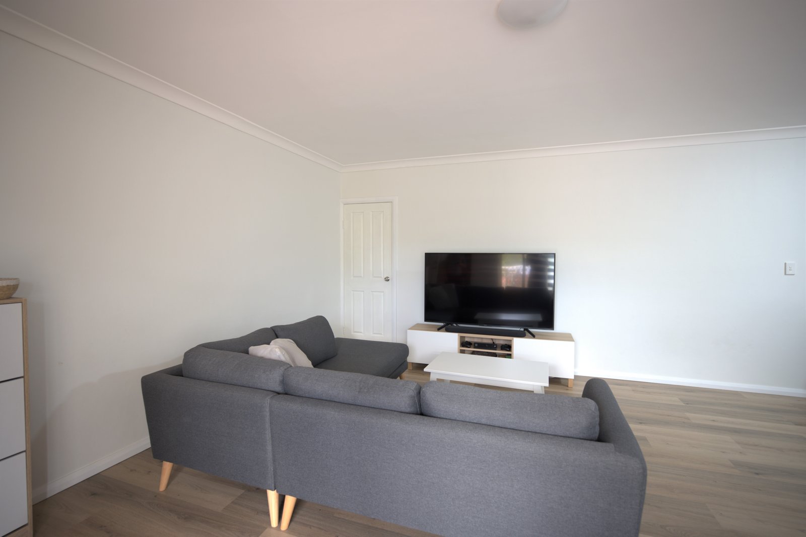 8/41-43 Hampden Street BEVERLY HILLS 4