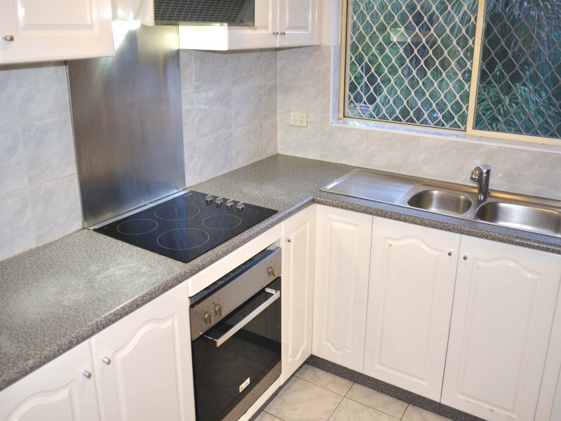 8/41-43 Hampden Street BEVERLY HILLS 2