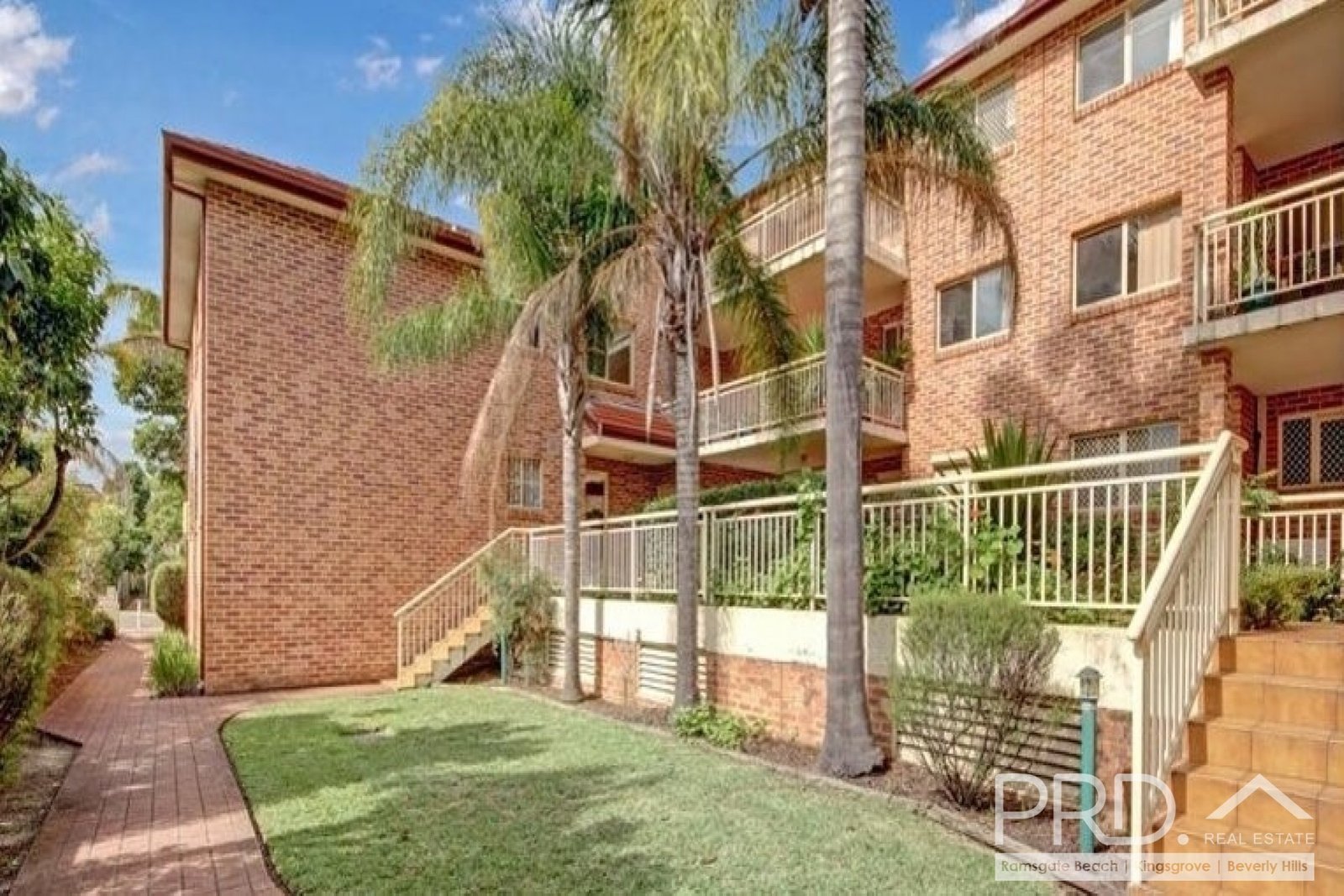 8/41-43 Hampden Street BEVERLY HILLS 1