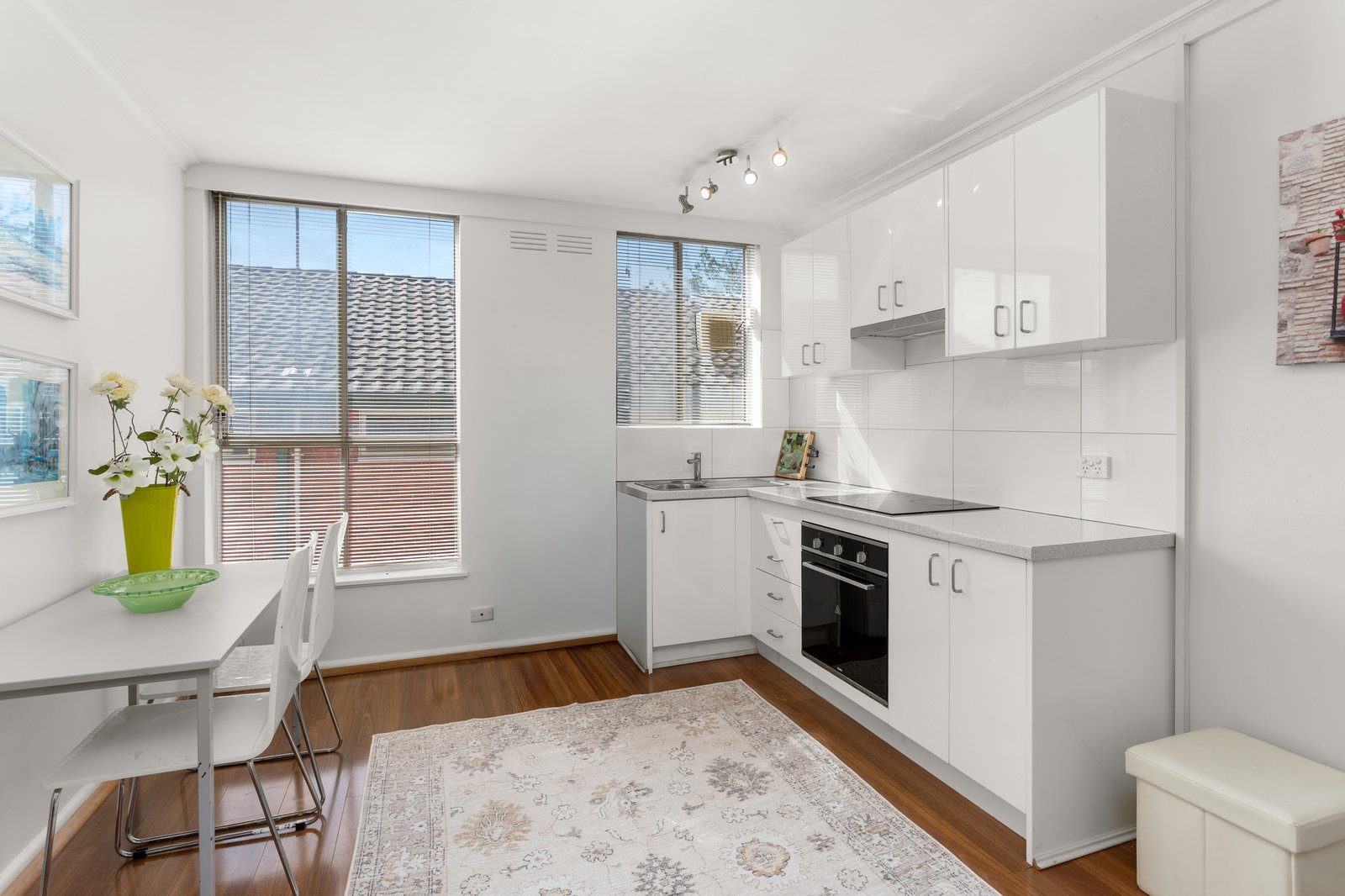 Gallery: 8/41 Carroll Crescent