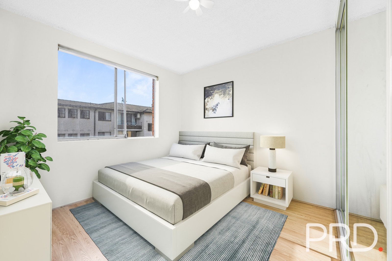 8/41 Castlereagh Street LIVERPOOL 5