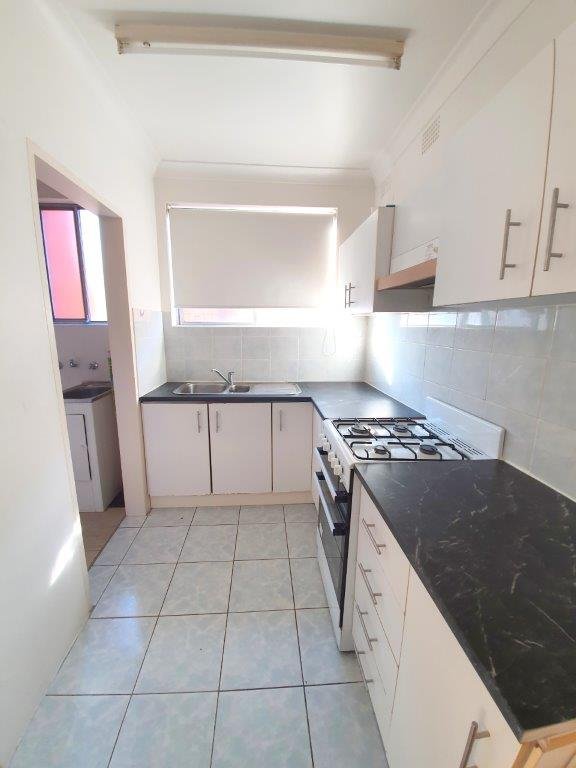 8/41 Castlereagh Street LIVERPOOL 2