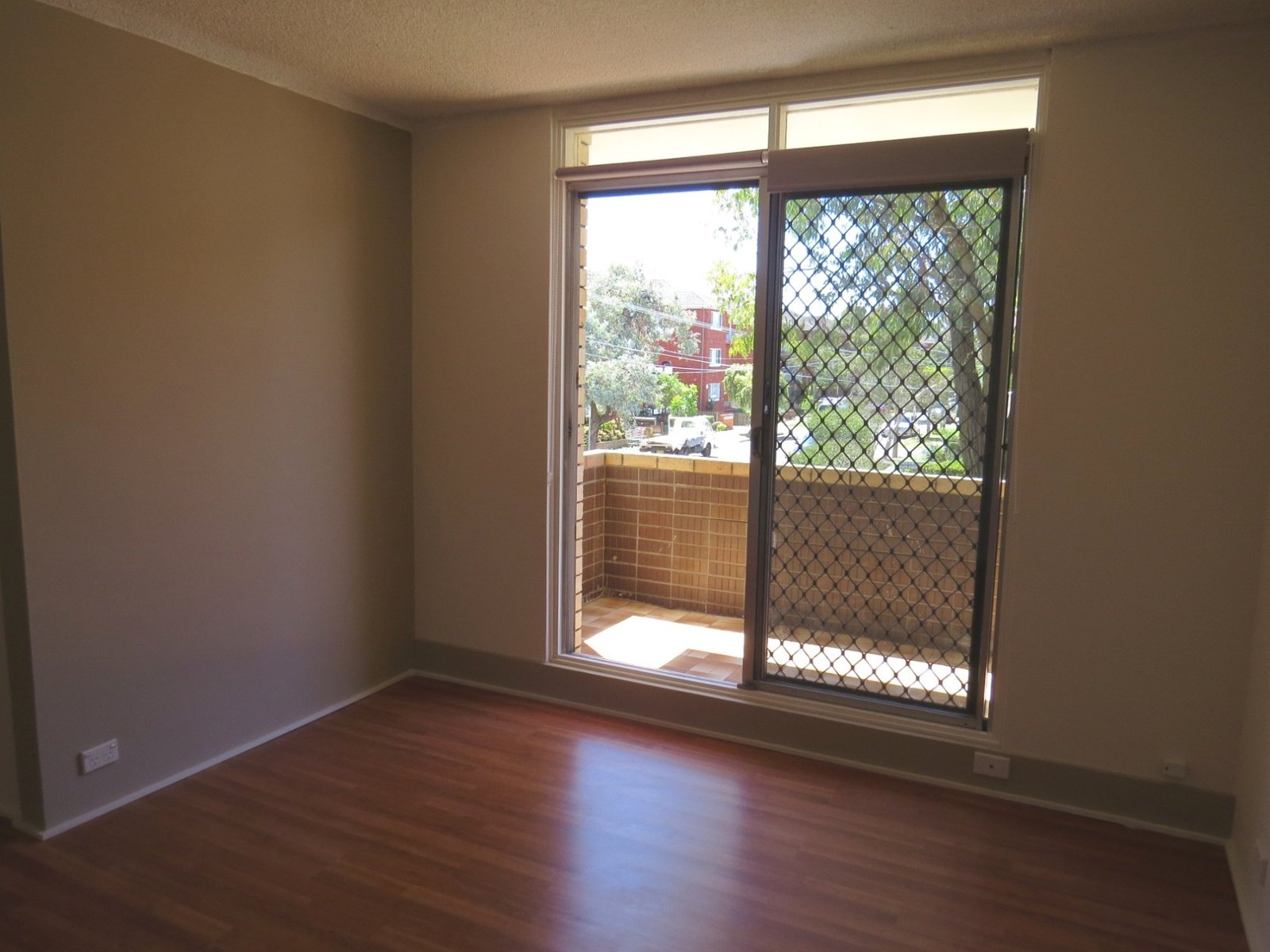 8/41 Jauncey Place HILLSDALE 3