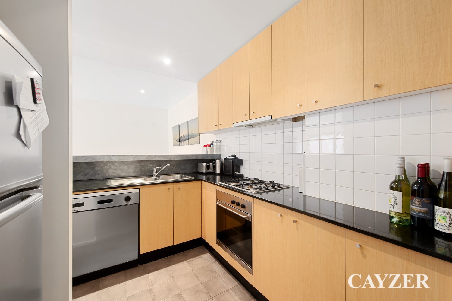 Gallery: 841/1 Esplanade West
