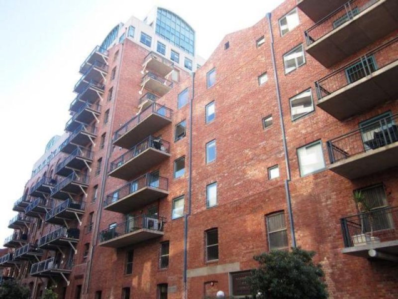Gallery: 841/1 Esplanade West