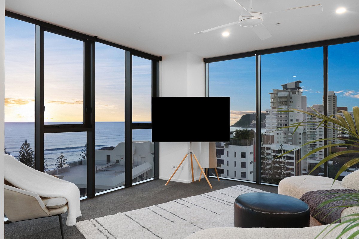 84/1969-1971 Gold Coast Highway Burleigh Heads 7