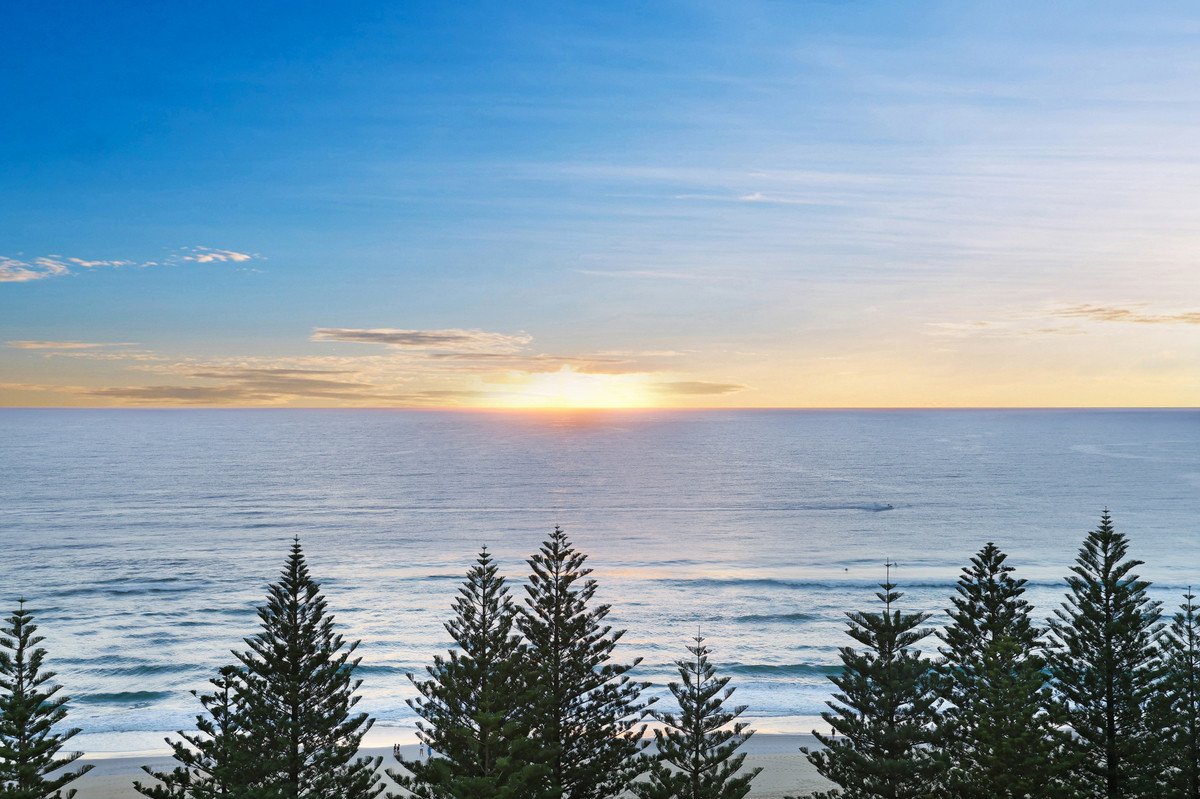 84/1969-1971 Gold Coast Highway Burleigh Heads 11