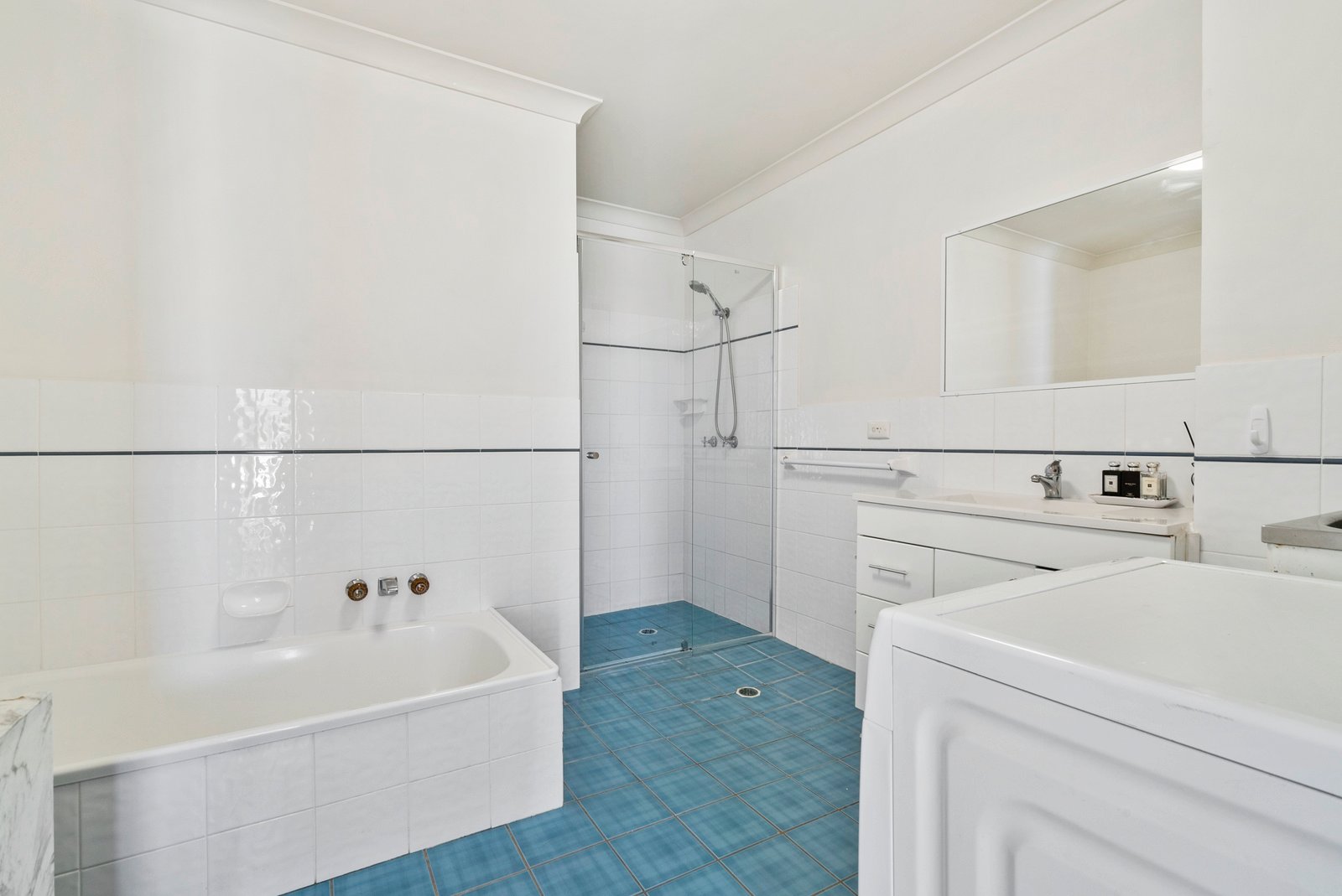 8/42-44 Dry Dock Rd  TWEED HEADS SOUTH 7