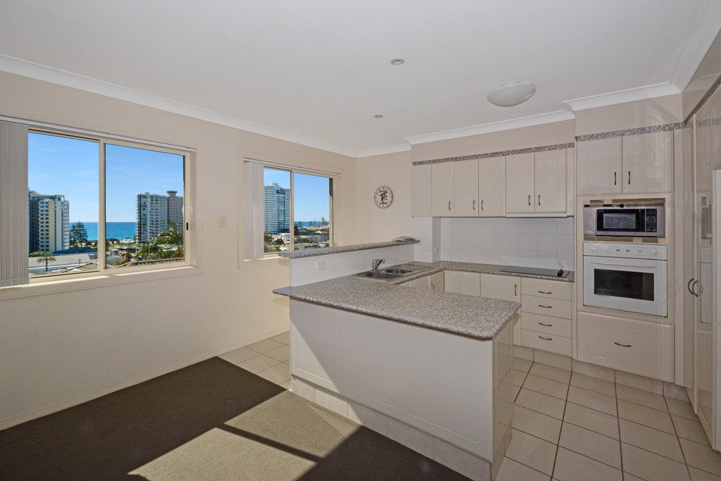 8/42-44 Garrick Street COOLANGATTA 3