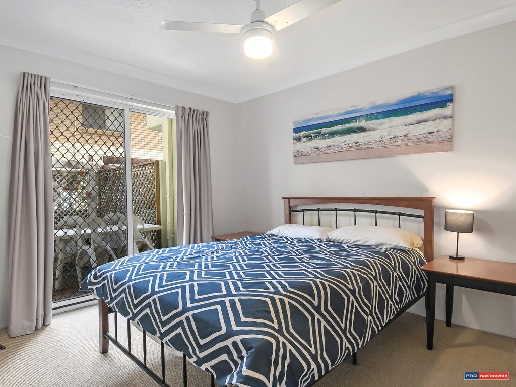 8/42 Beach Parade SURFERS PARADISE 4