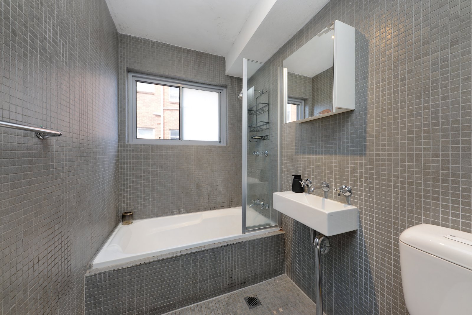 8/42 Bream Street COOGEE 3