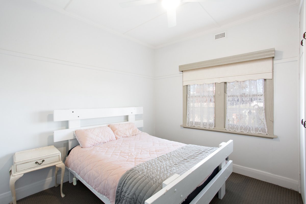 Gallery: 842 Howitt Street