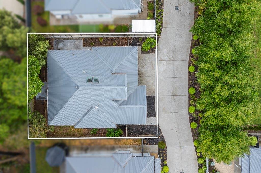 Real Estate and Property in 8/43 High Street, Woodend, VIC