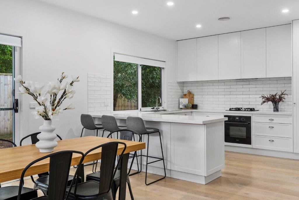 Real Estate and Property in 8/43 High Street, Woodend, VIC