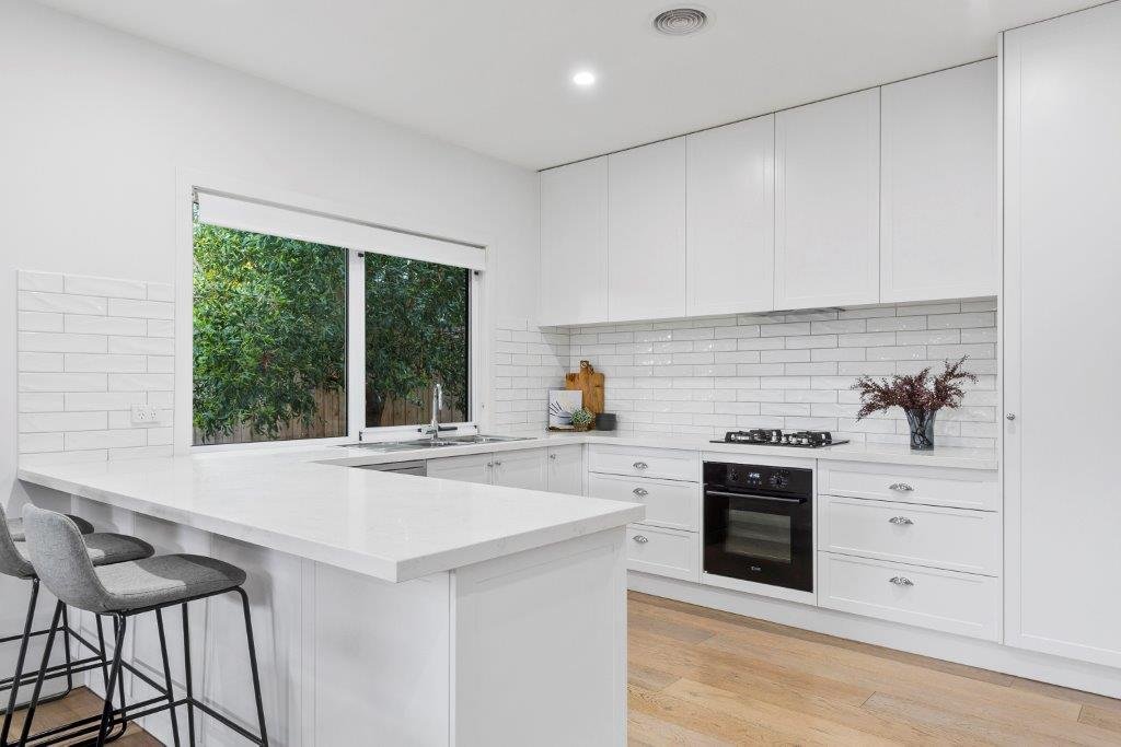 Real Estate and Property in 8/43 High Street, Woodend, VIC