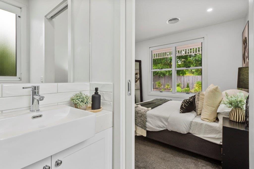 Real Estate and Property in 8/43 High Street, Woodend, VIC