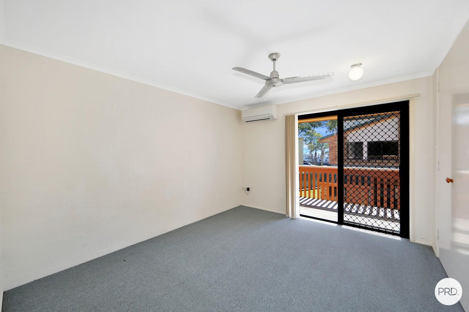 8/436 Esplanade  TORQUAY 14