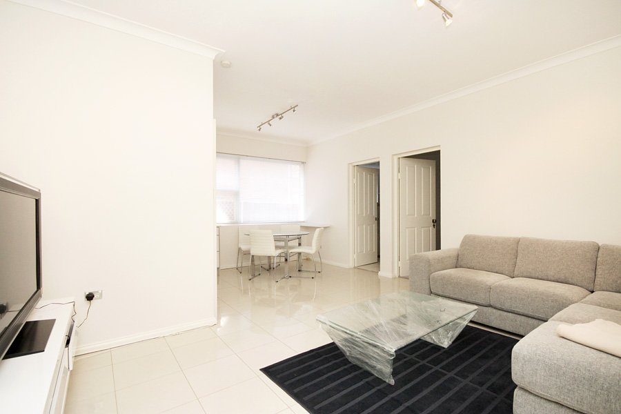 8/45 Banks Street MONTEREY 2