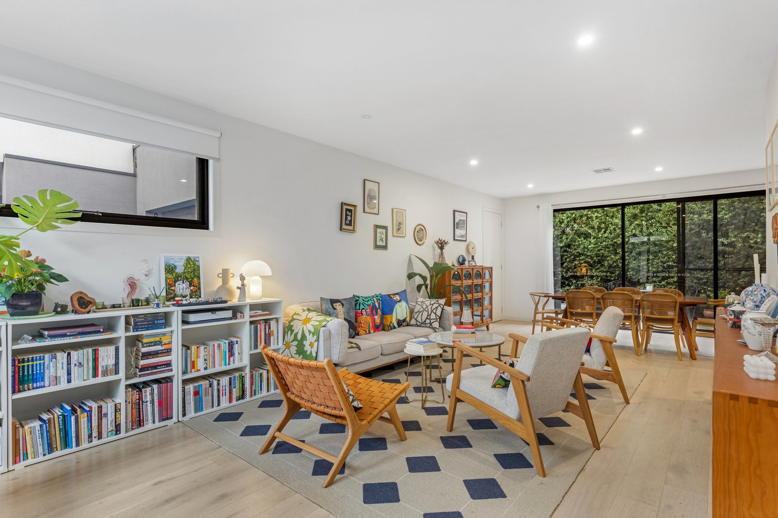 Gallery: 8/45 Elizabeth Street